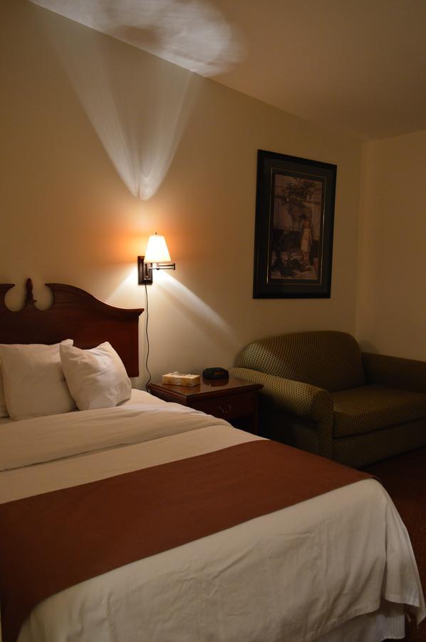 Hotel Port Aux Basques Bagian luar foto